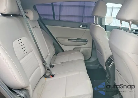 2018 Kia Sportage Lx z USA, uszkodzony, nr VIN KNDPM3AC4J7422648